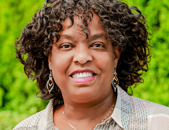 Headshot of Rayette Polk.